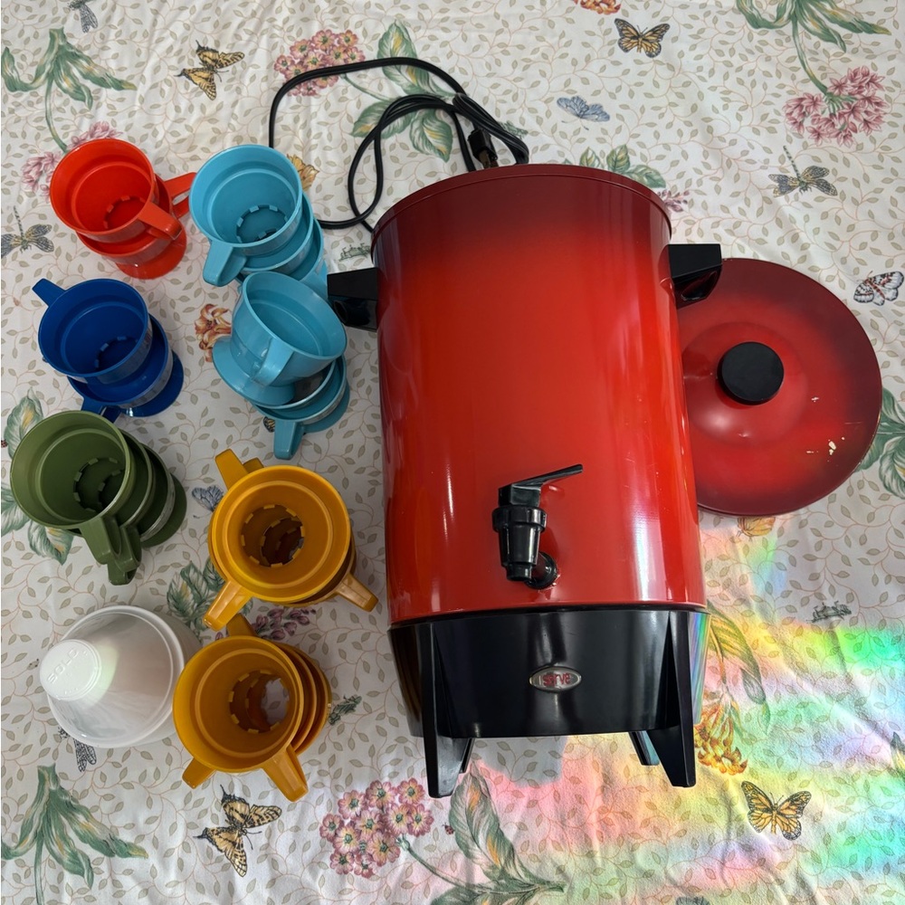 Vintage WestMark Red 30 Cup Auto Coffee Maker with 17 Solo Cup Holders